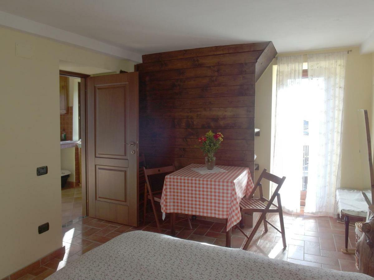 Italyfarmstay Pescosolido ภายนอก รูปภาพ
