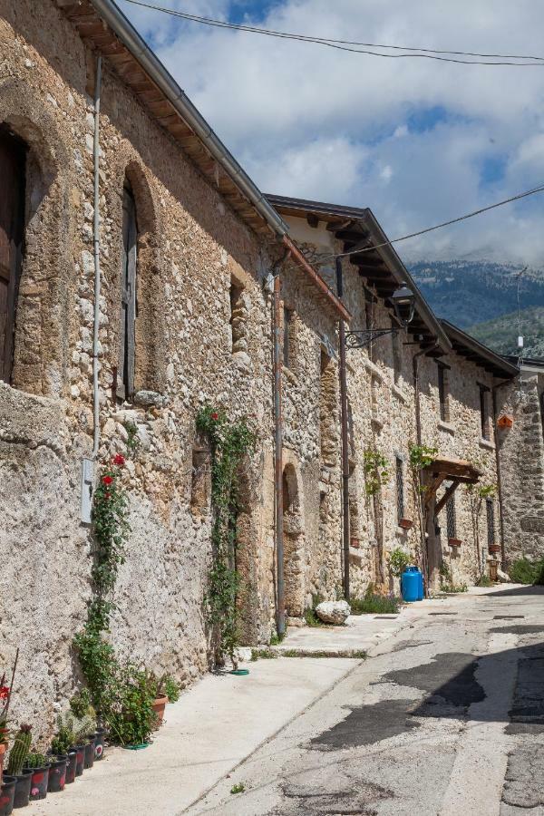Italyfarmstay Pescosolido ภายนอก รูปภาพ